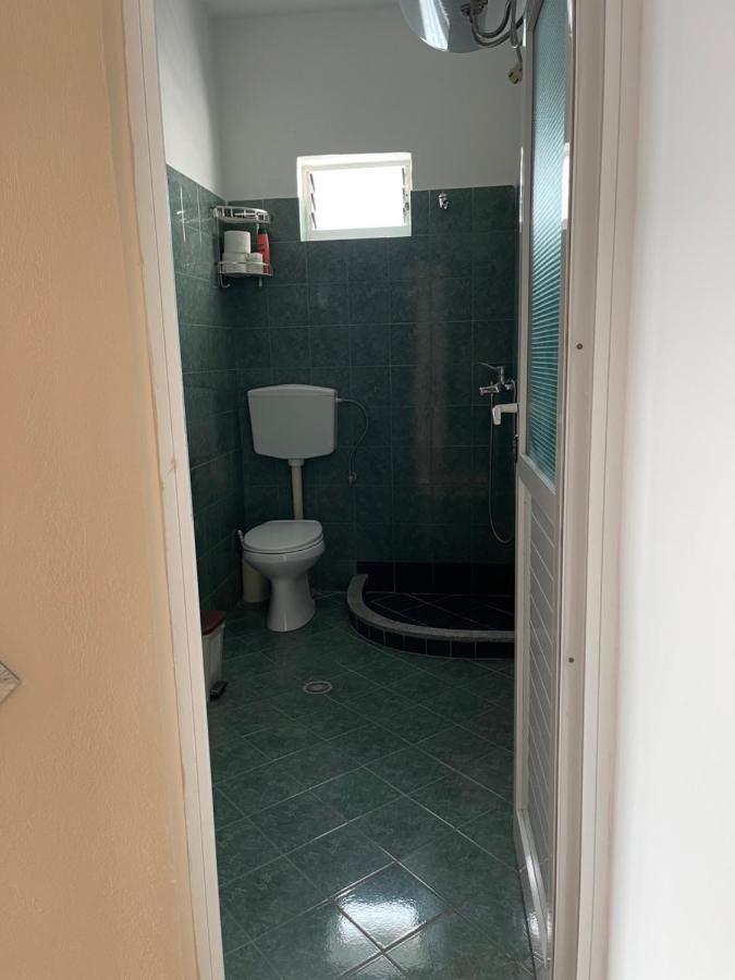 Oni'S Apartments ساراندا المظهر الخارجي الصورة