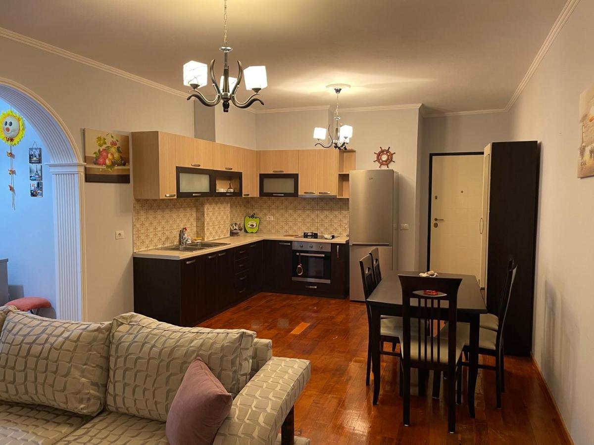 Oni'S Apartments ساراندا المظهر الخارجي الصورة