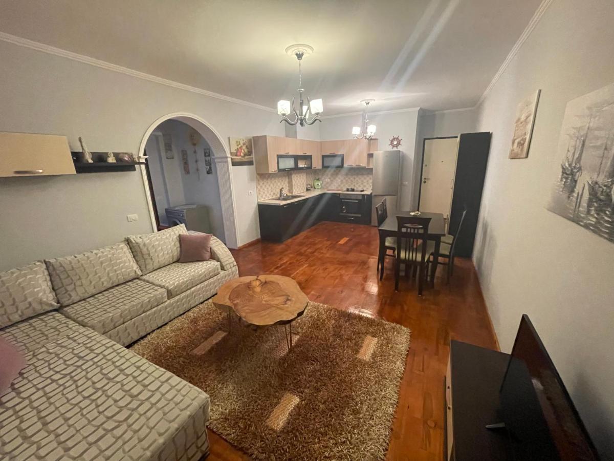 Oni'S Apartments ساراندا المظهر الخارجي الصورة